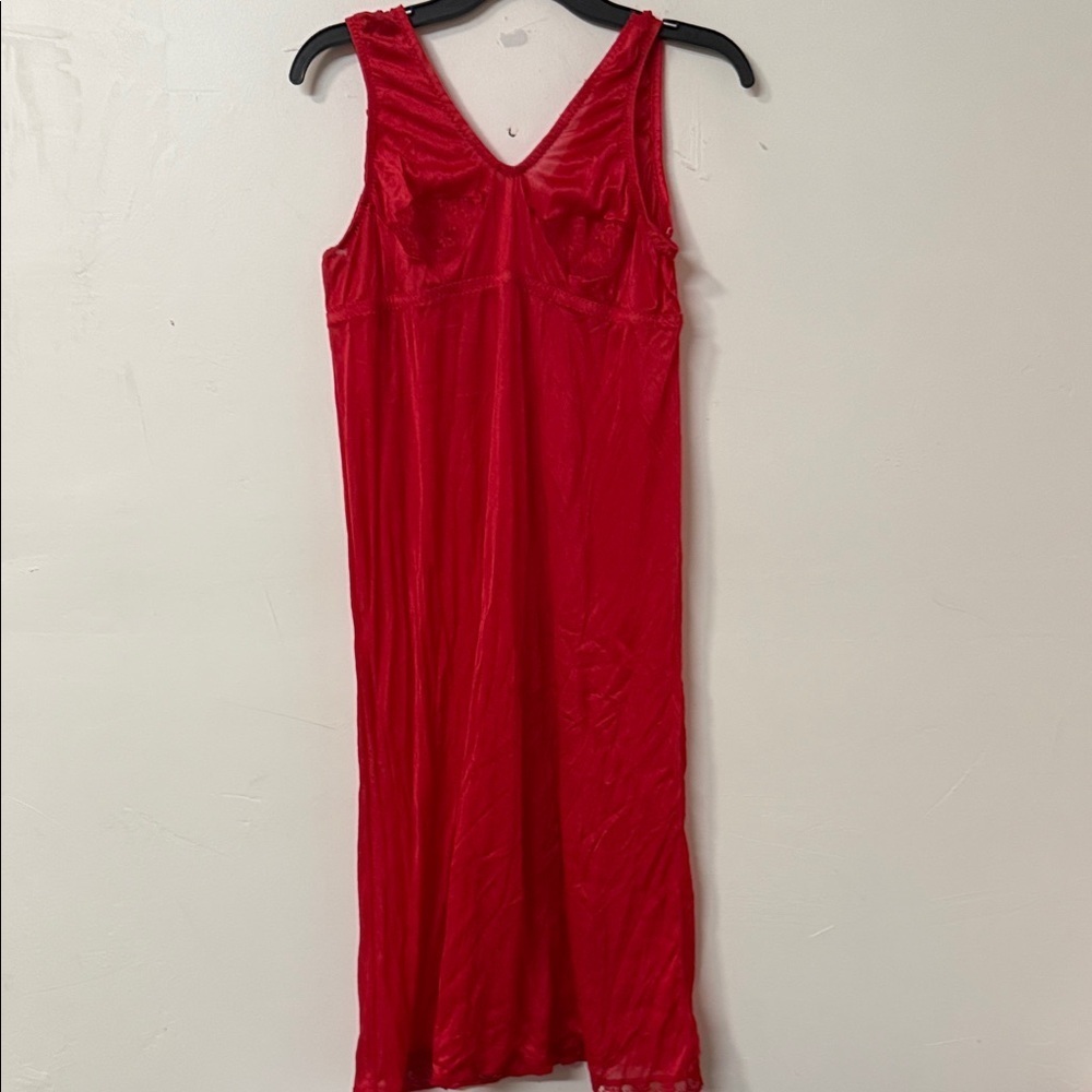 Elegant Red Women's Nightgown 1980’s vintage